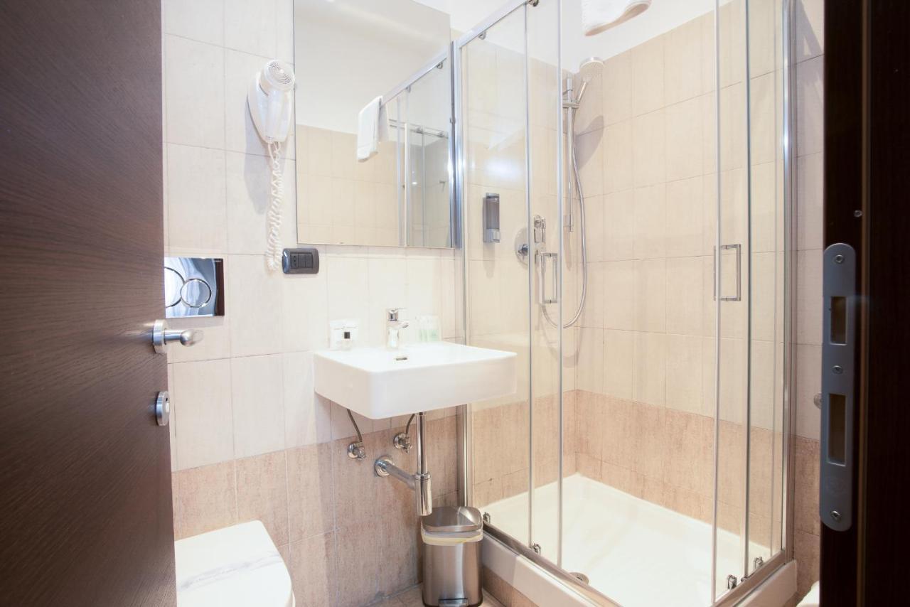 Rometobe Affittacamere 3*